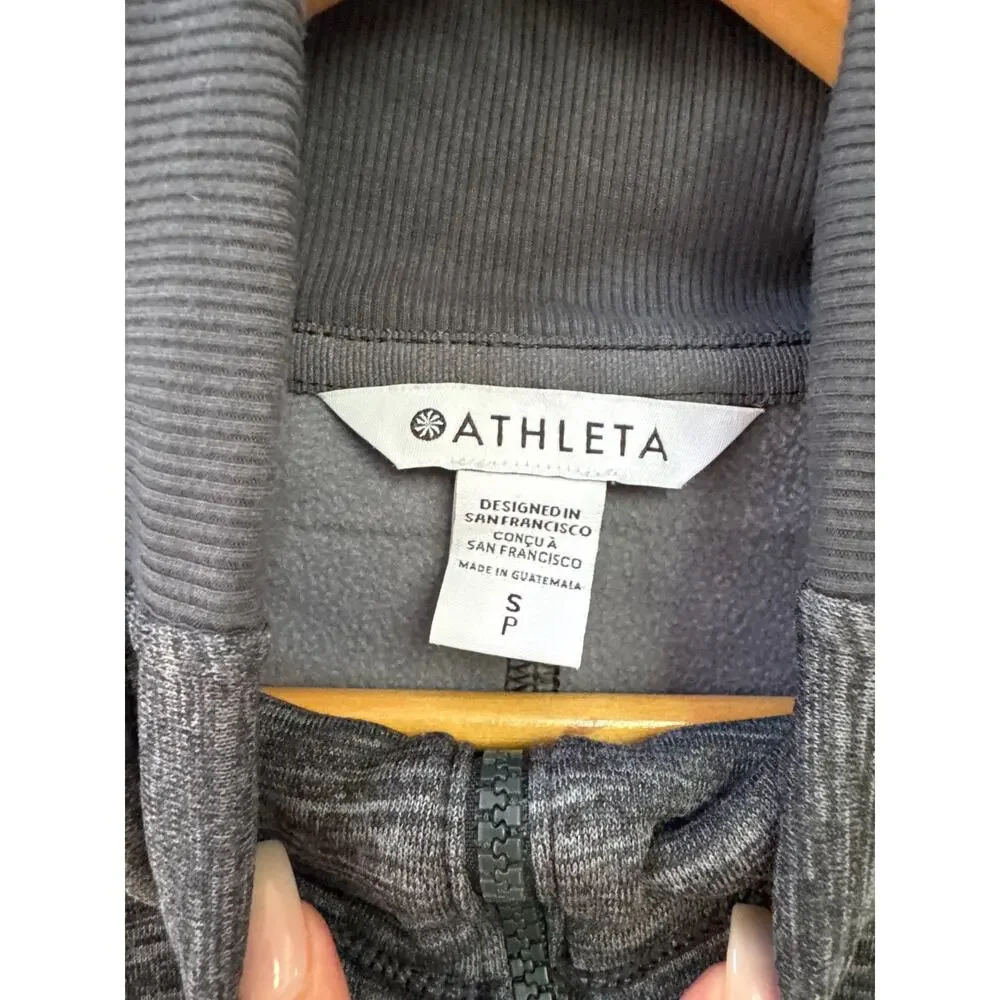 Athleta Grey Women's Altitude Pullover Sweatshirt Top Size Small Athleisure